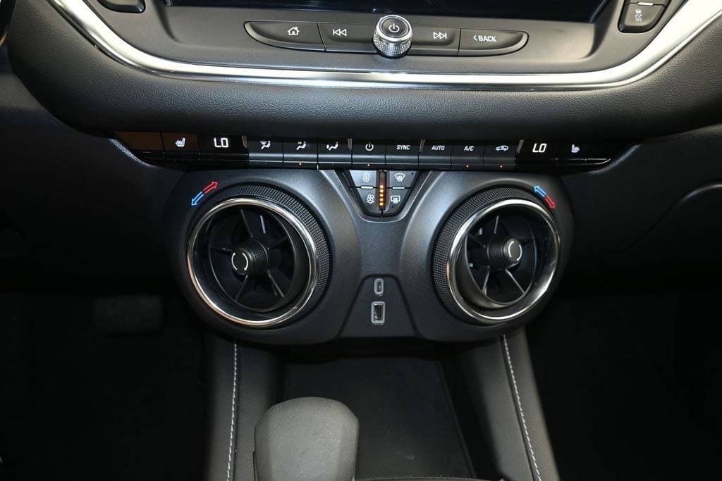 2025 Chevrolet Blazer 2LT - Photo 17