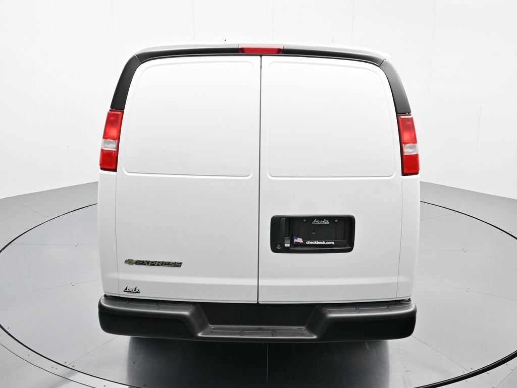 2025 Chevrolet Express Cargo Work Van - Photo 27