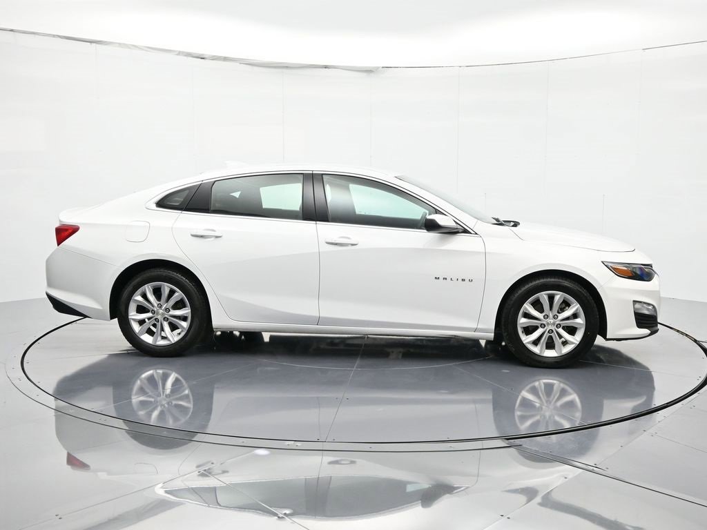 2023 Chevrolet Malibu 1LT photo 4