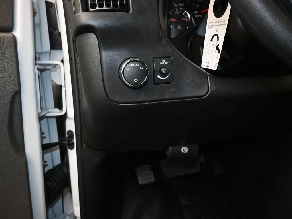 2025 Chevrolet Express Cargo Work Van - Photo 12