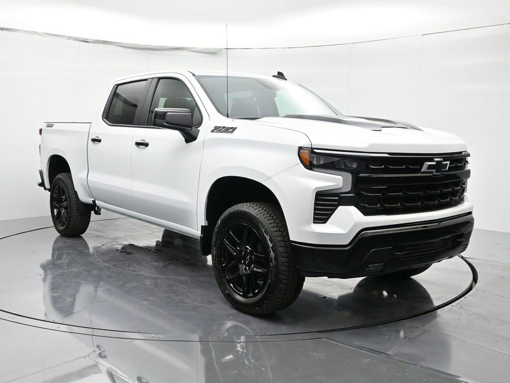 2026 Chevrolet Silverado 1500 LT Trail Boss photo 3