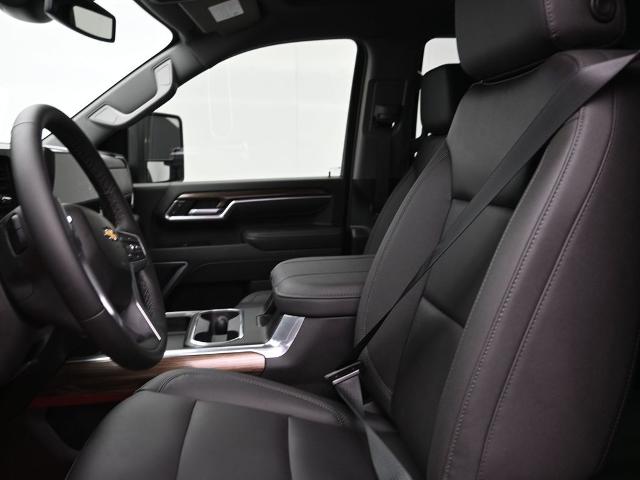 2026 Chevrolet Silverado 3500 HD LT - Photo 16