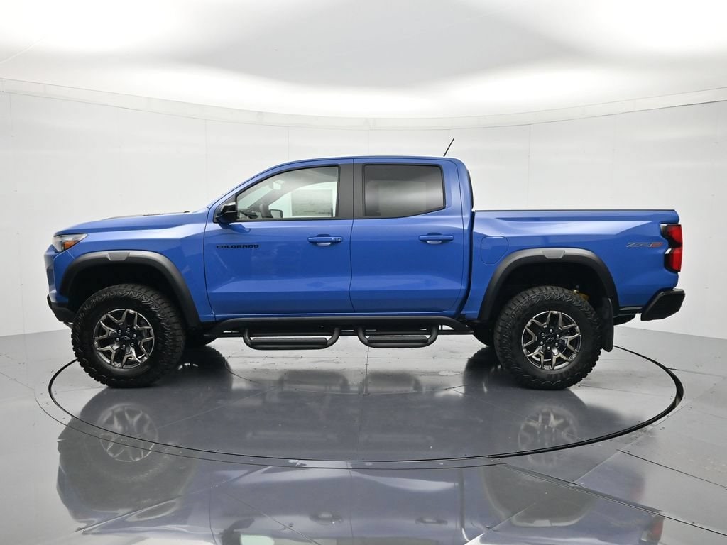 2026 Chevrolet Colorado ZR2 - Photo 8