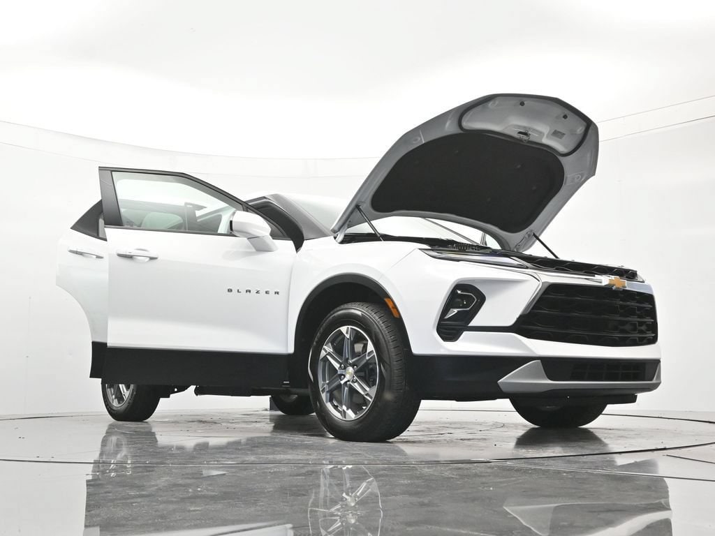 2025 Chevrolet Blazer 2LT - Photo 49
