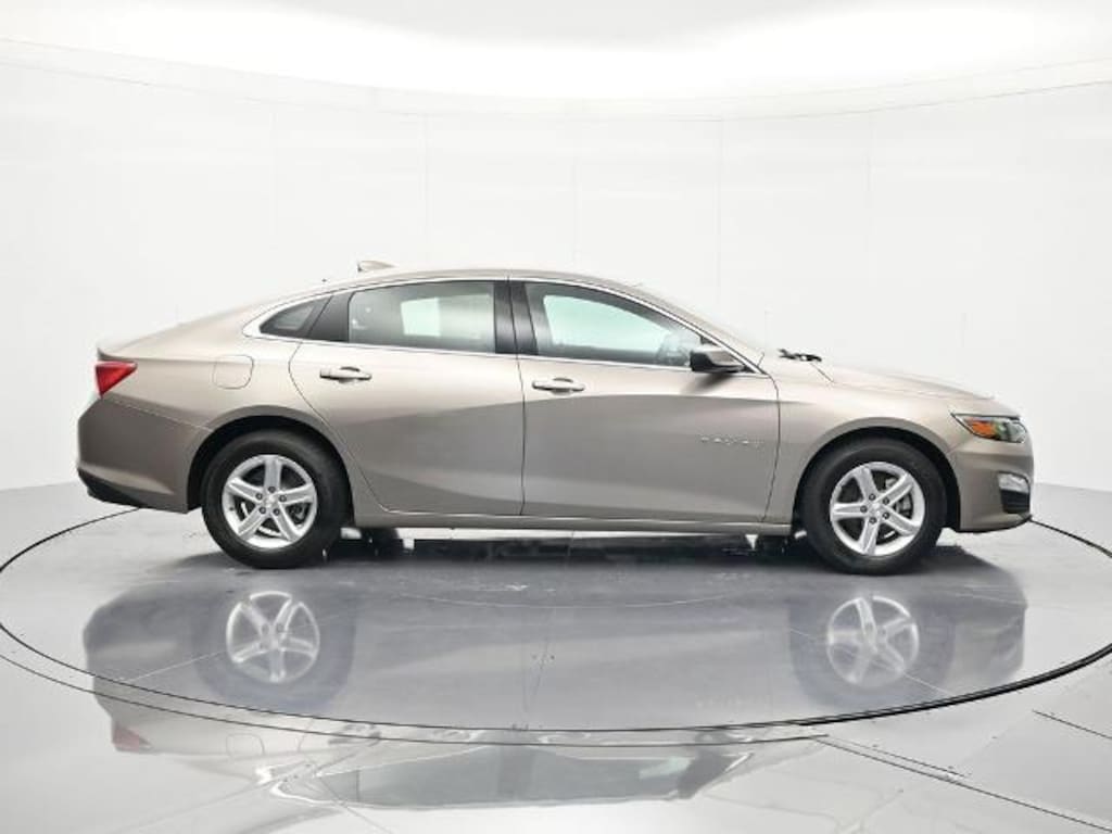 Used 2024 Chevrolet Malibu 1LT Car