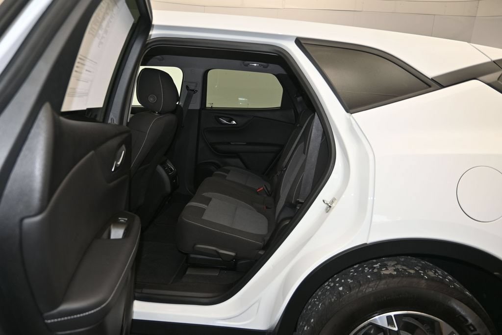 2025 Chevrolet Blazer 2LT - Photo 22