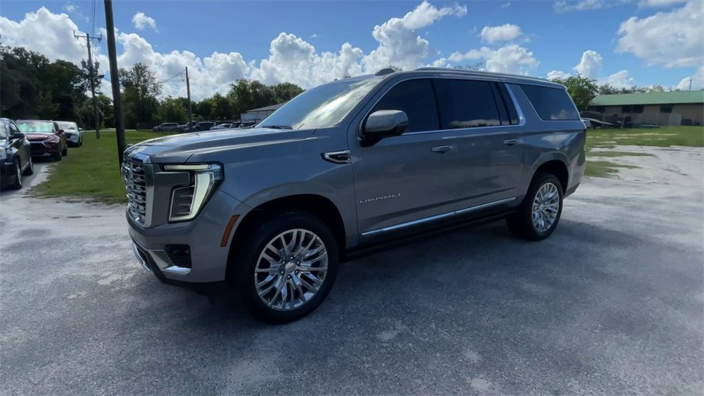 2025 Gmc Yukon XL Denali photo 4