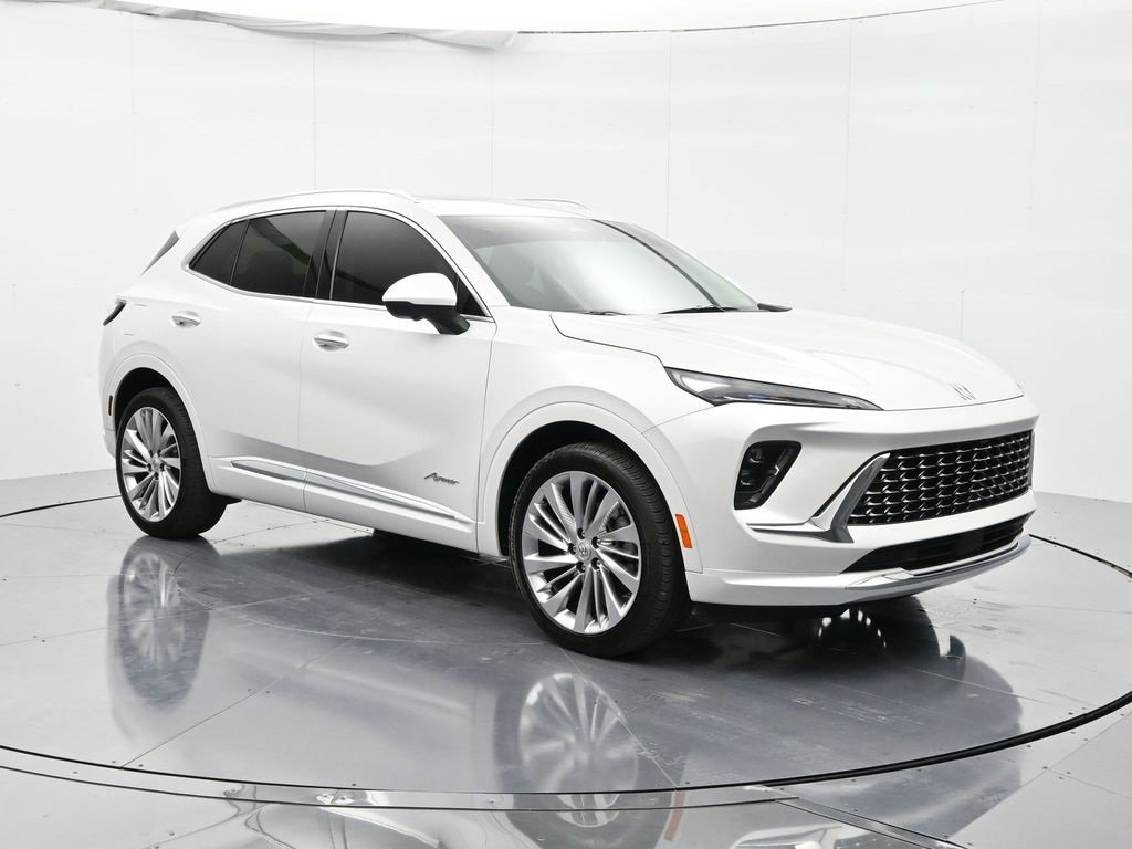 2024 Buick Envision Avenir photo 2