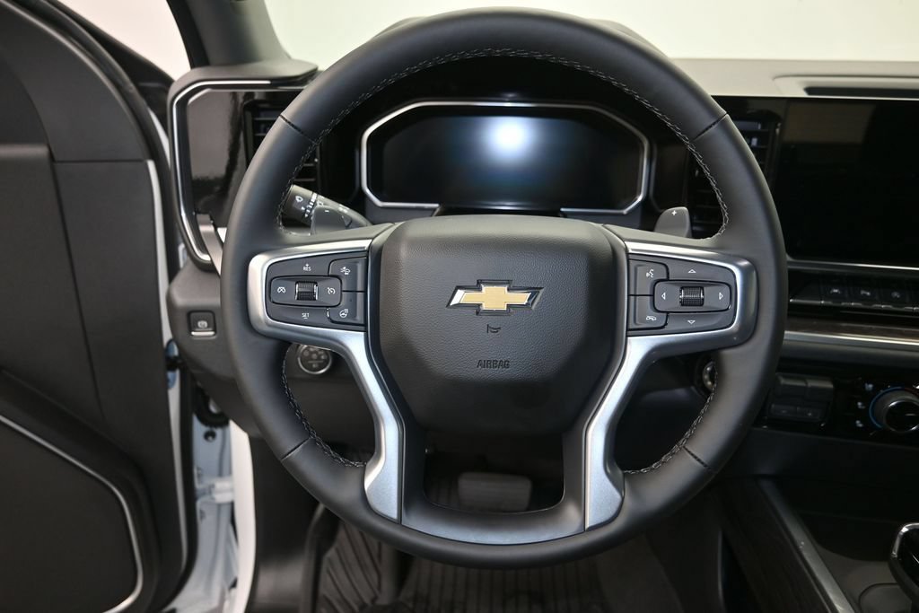 2026 Chevrolet Silverado 1500 LTZ - Photo 14