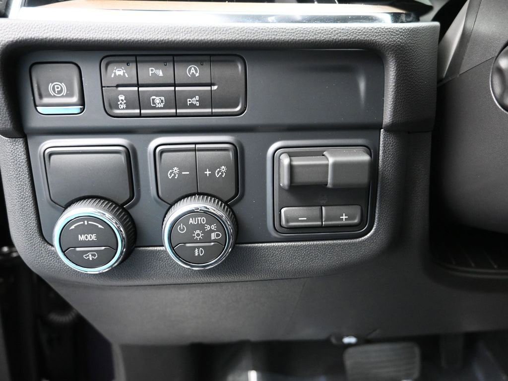 2026 Chevrolet Tahoe High Country - Photo 13
