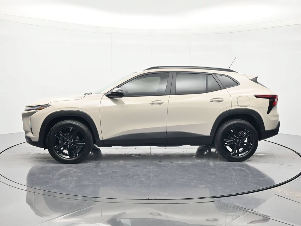2026 Chevrolet Trax Activ - Photo 8