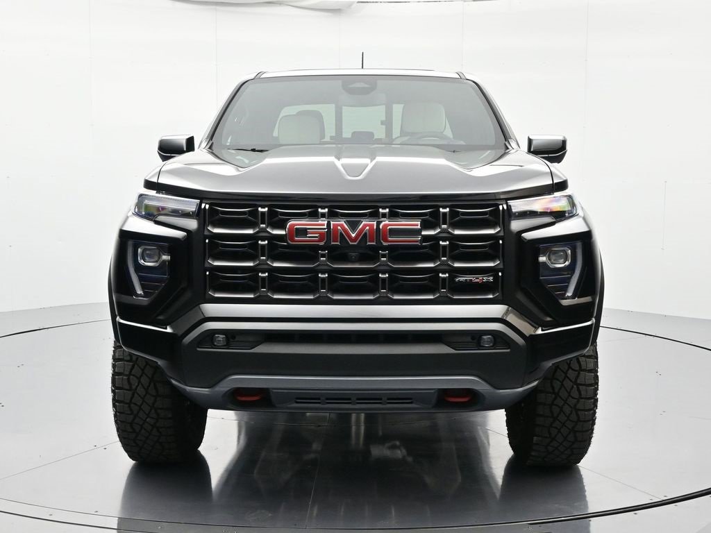2025 Gmc Canyon AT4 photo 2