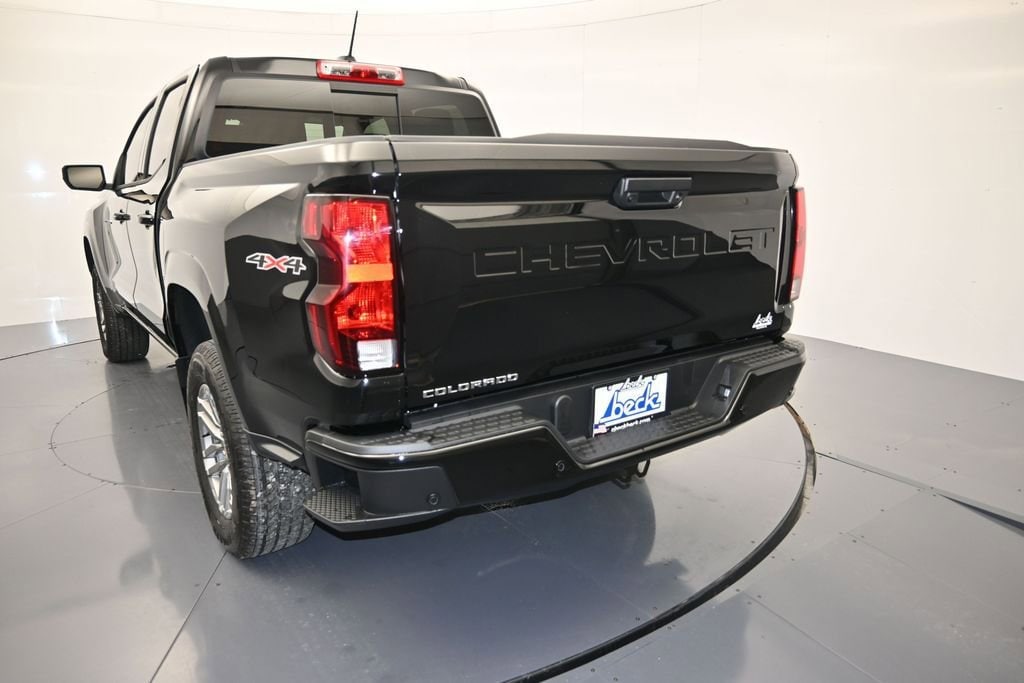 2026 Chevrolet Colorado LT - Photo 23