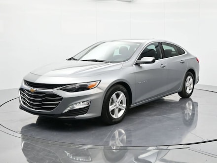 2024 Chevrolet Malibu 1LT Car