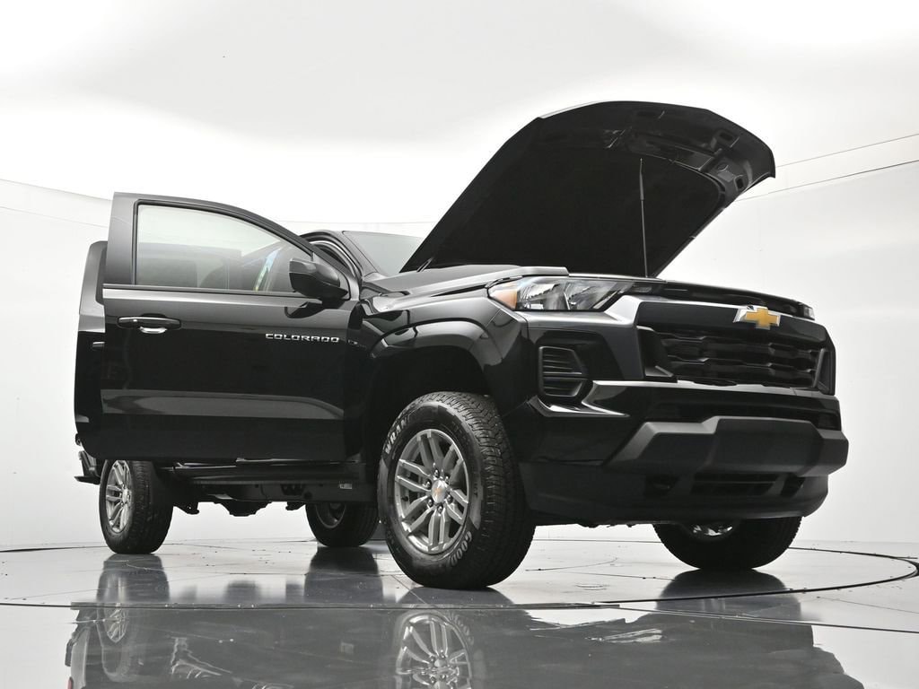 2026 Chevrolet Colorado LT - Photo 49