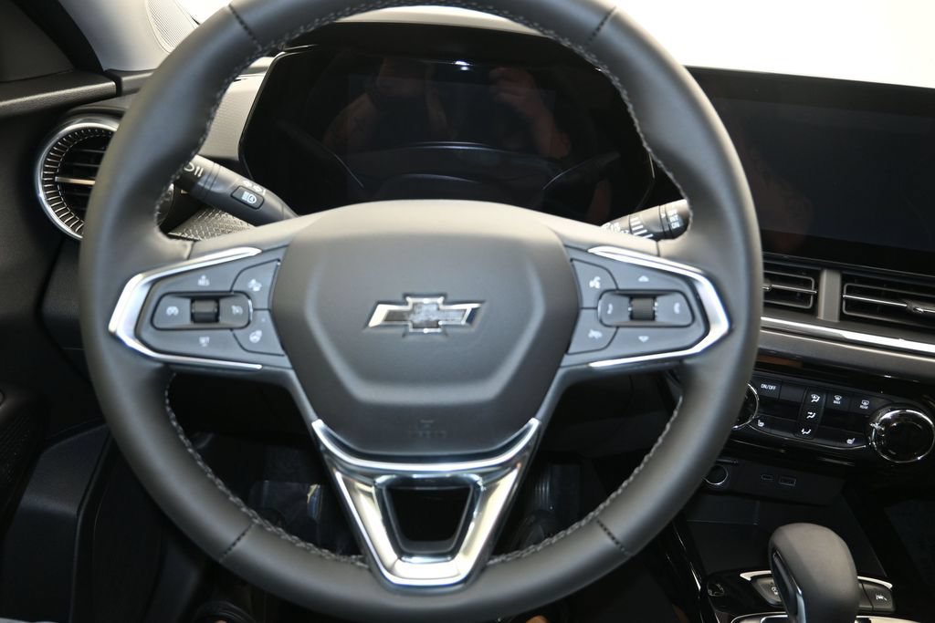 2026 Chevrolet Trax Activ - Photo 13
