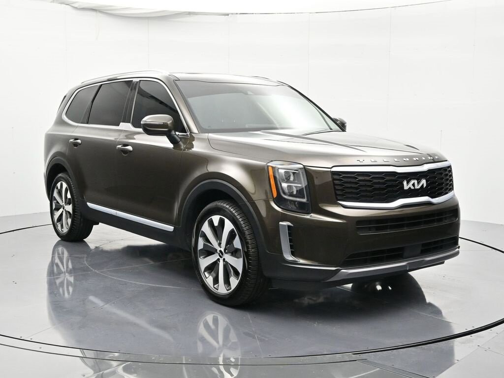 Used 2022 Kia Telluride EX