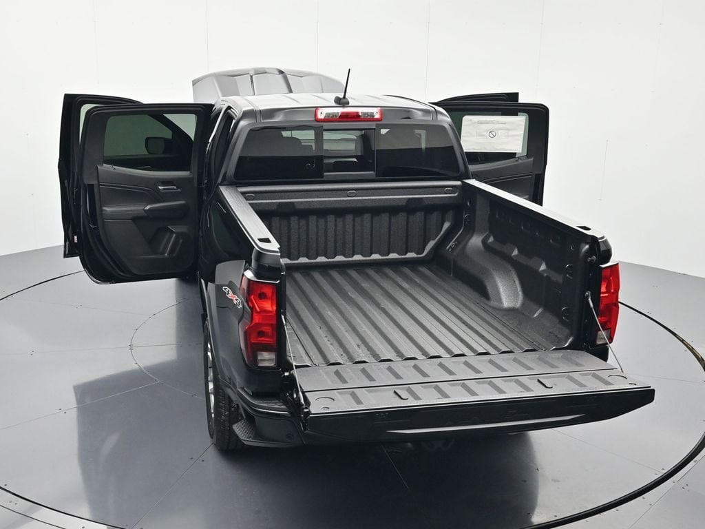 2026 Chevrolet Colorado LT - Photo 45