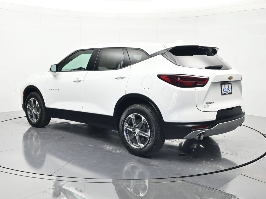 2025 Chevrolet Blazer 2LT - Photo 7