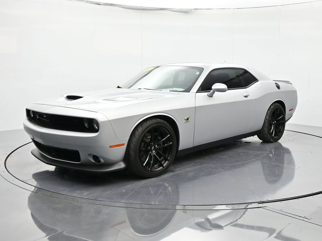 2023 Dodge Challenger R/T's photo