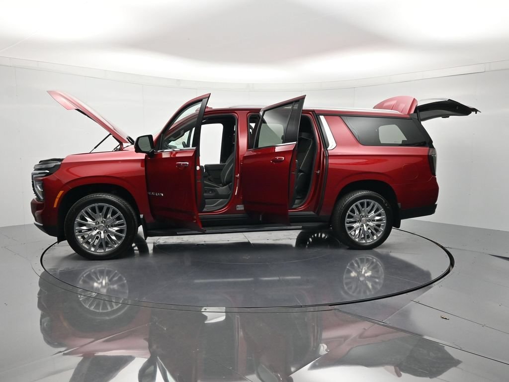 2026 Chevrolet Suburban Premier - Photo 50