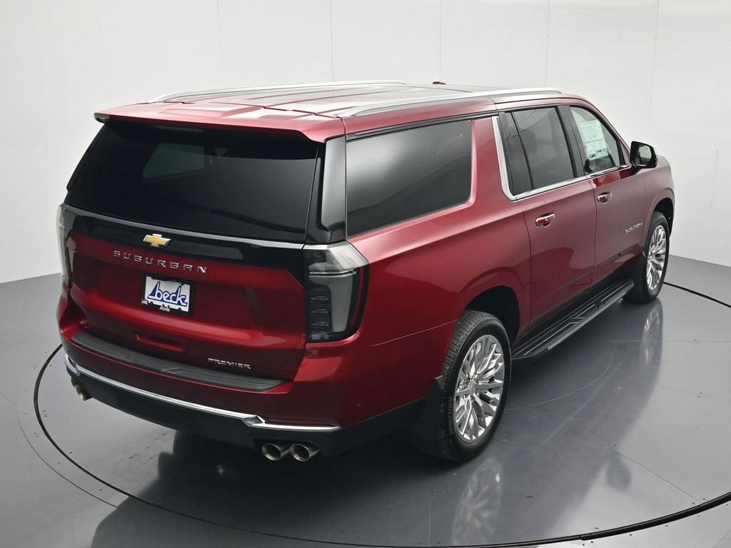 2026 Chevrolet Suburban Premier - Photo 36