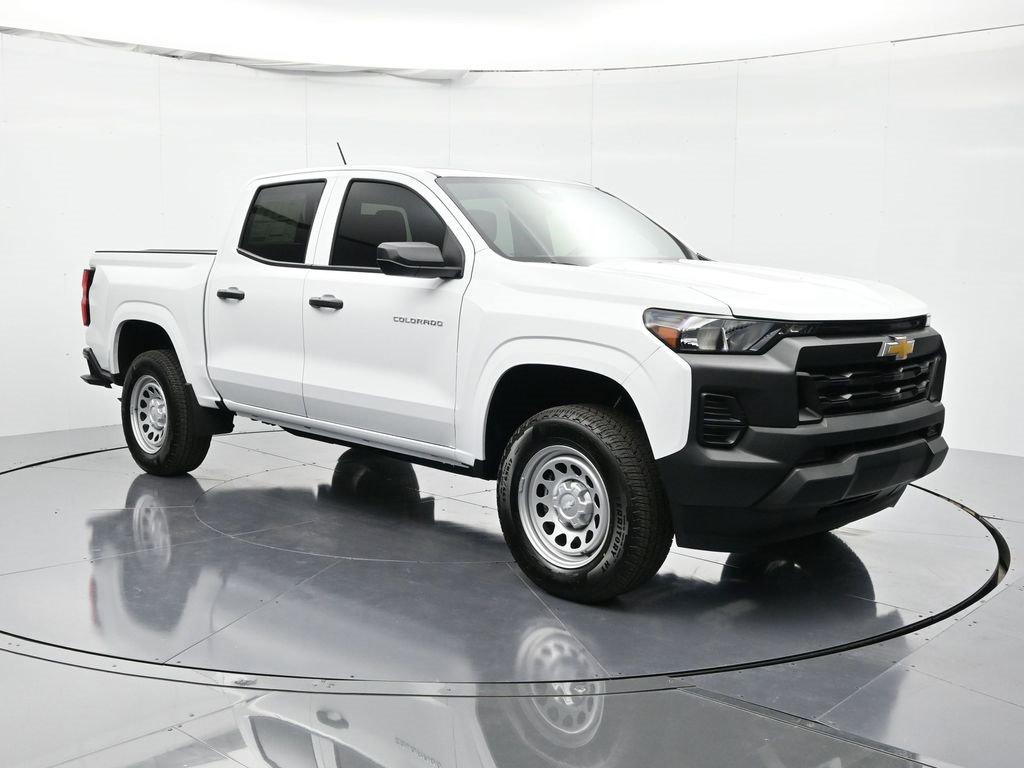 2026 Chevrolet Colorado Work Truck photo 3