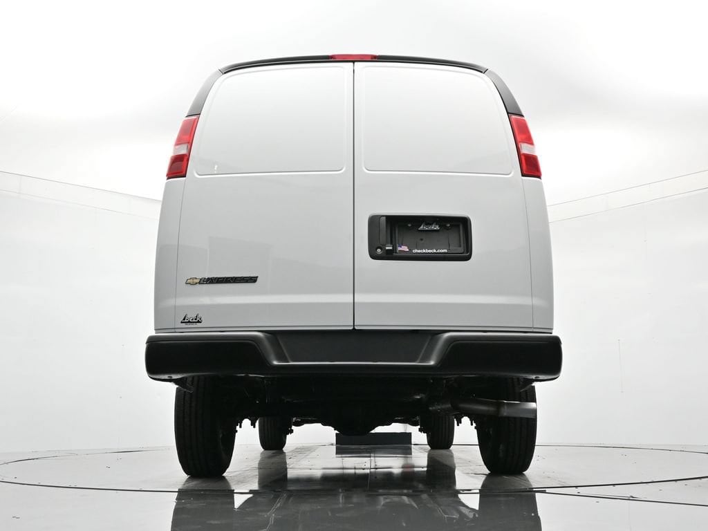 2025 Chevrolet Express Cargo Work Van - Photo 35