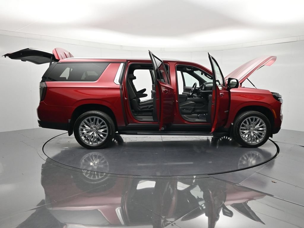 2026 Chevrolet Suburban Premier - Photo 51