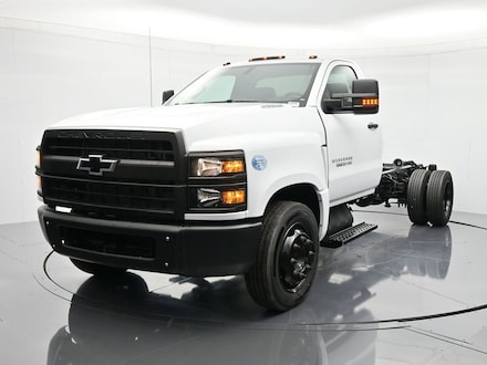 2023 Chevrolet Silverado 5500 HD Work Truck Truck