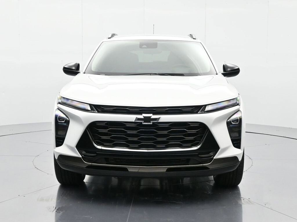 New 2025 Chevrolet Trax Activ SUV