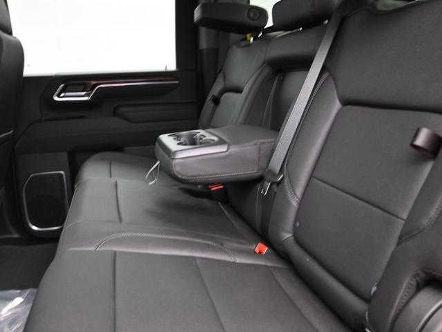 2026 Chevrolet Silverado 3500 HD LT - Photo 35