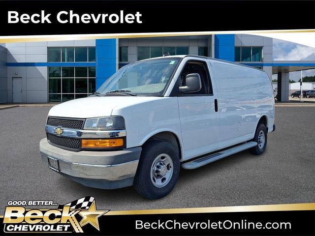 2023 Chevrolet Express 2500 Work Van HD's photo