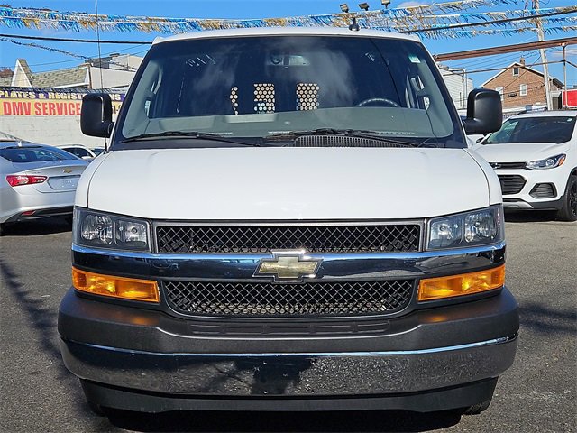 Certified 2022 Chevrolet Express Cargo Work Van with VIN 1GCWGAFP7N1238848 for sale in Yonkers, NY