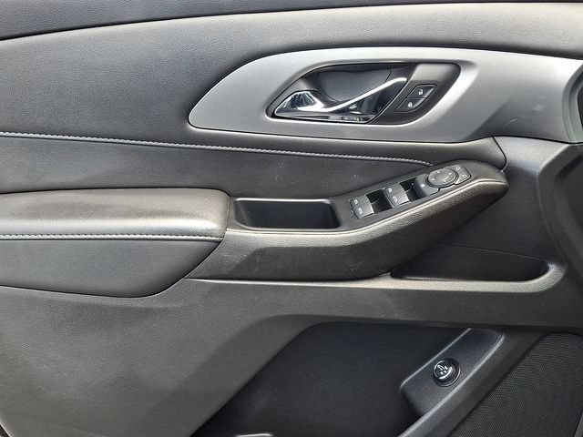 2023 Chevrolet Traverse 1LT - Photo 13