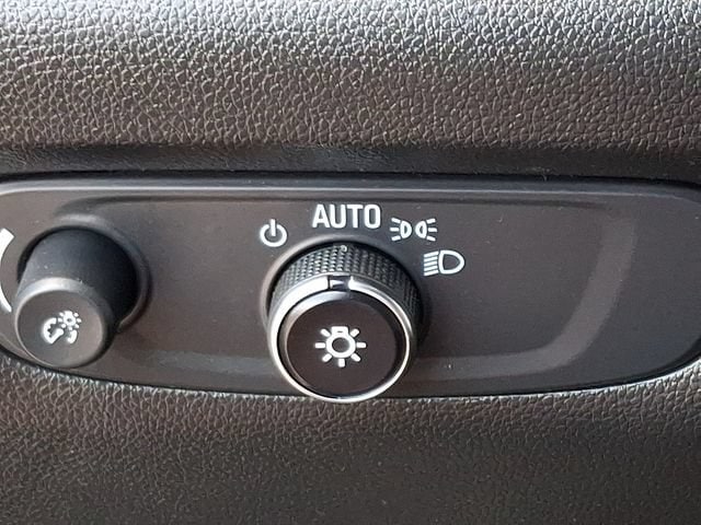 2023 Chevrolet Traverse 1LT - Photo 26