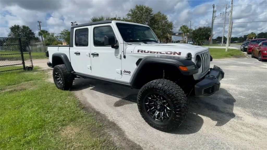 2020 Jeep Gladiator Rubicon photo 2