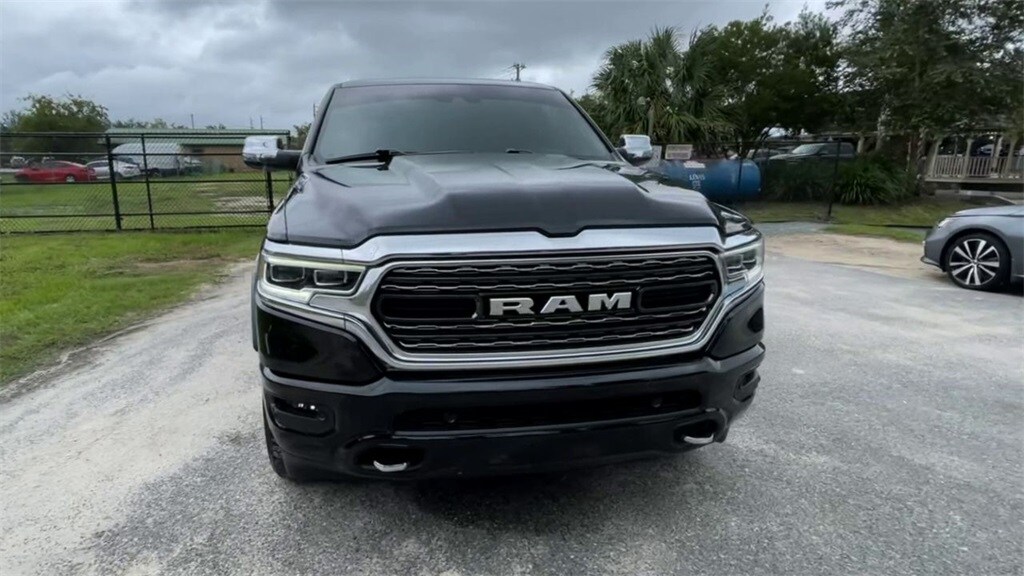 2023 Ram 1500 Limited photo 3