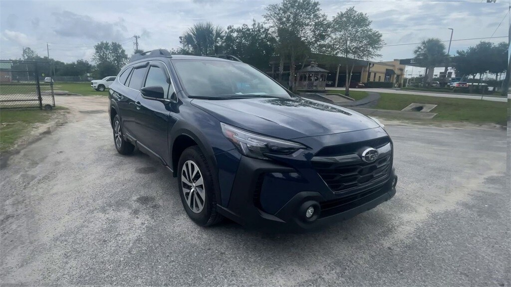 2024 Subaru Outback Premium photo 2