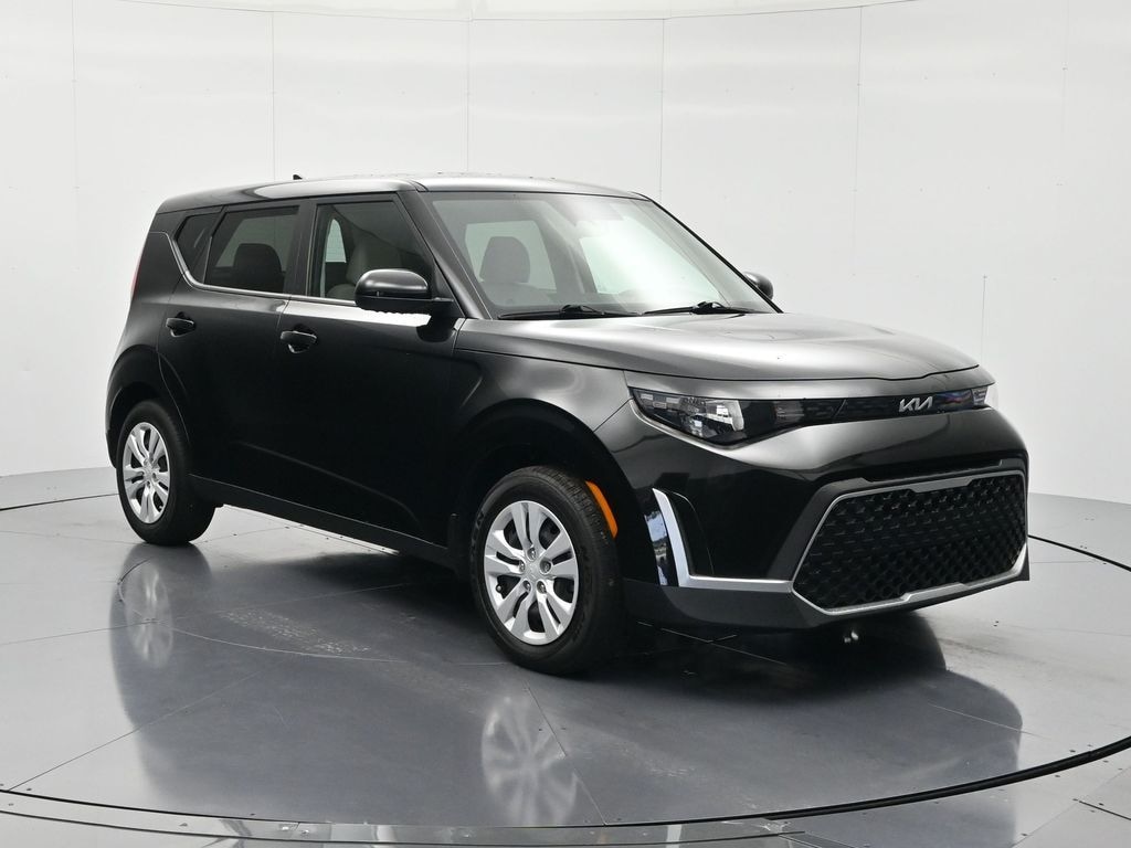 Used 2024 Kia Soul LX Hatchback