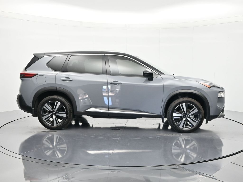Used 2022 Nissan Rogue Platinum SUV