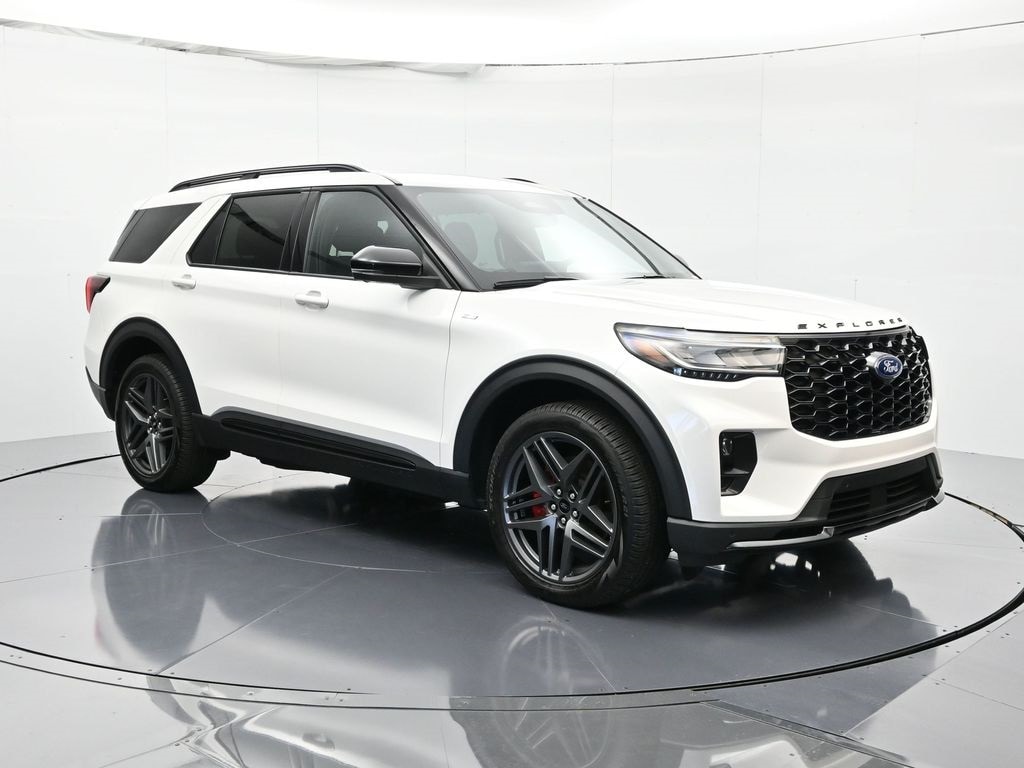 Used 2025 Ford Explorer ST-Line SUV