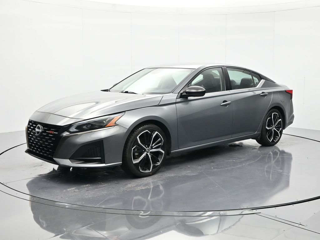 2024 Nissan Altima Sedan 