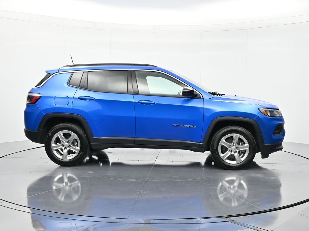 Used 2024 Jeep Compass Latitude SUV
