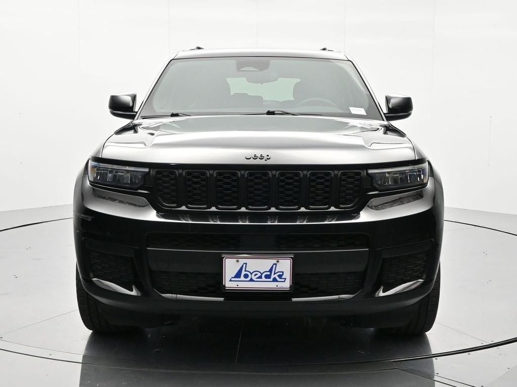 Used 2023 Jeep Grand Cherokee L Altitude SUV