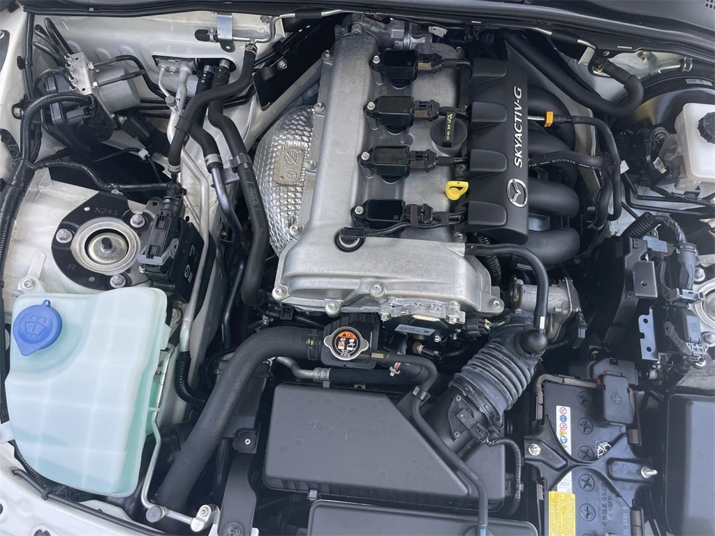 2021 Mazda MX-5 Miata RF Miata Grand Touring photo 5