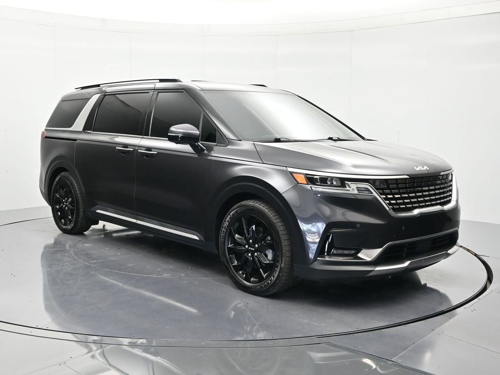 Used 2024 Kia Carnival SX Prestige Minivan/Van