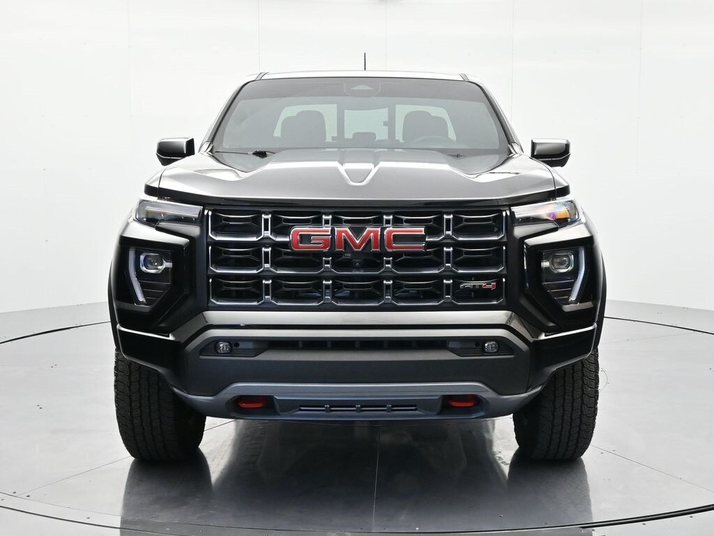 2024 Gmc Canyon AT4 photo 2