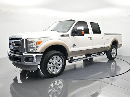 2011 Ford F-350SD Lariat Truck