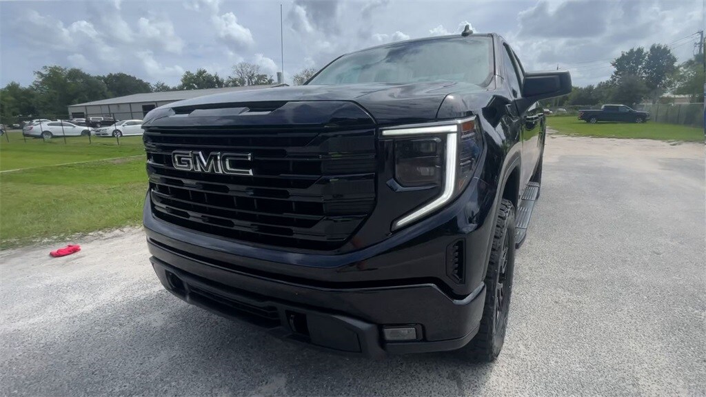 2022 Gmc Sierra 1500 Elevation photo 3